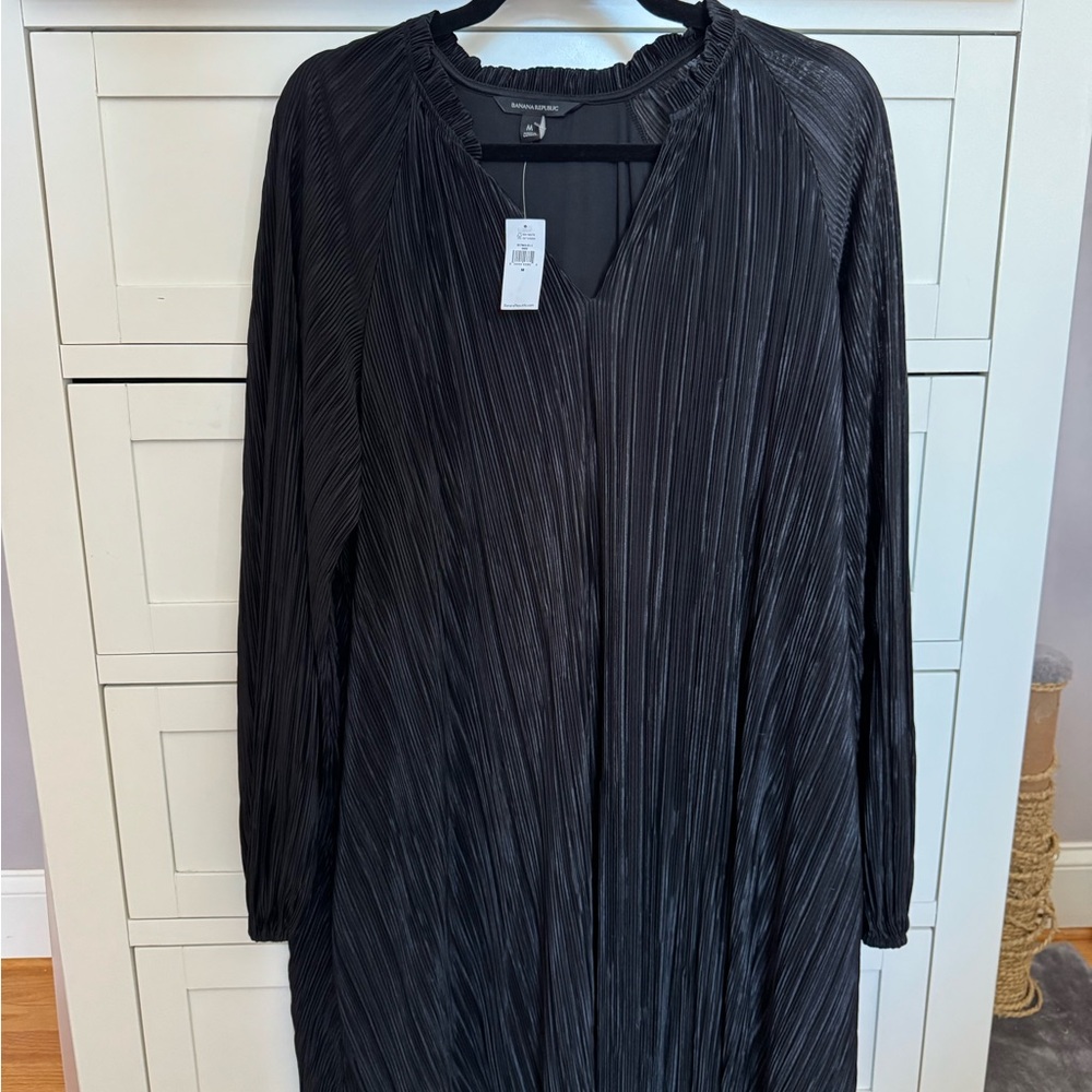 Banana Republic Black Long Sleeve Dress